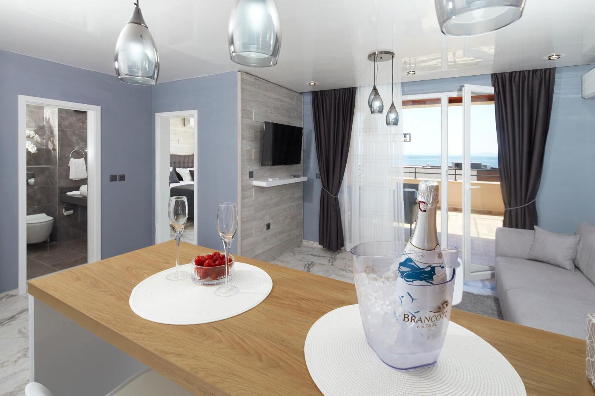 Niko'S Apartments Deluxe Νεσέμπαρ Εξωτερικό φωτογραφία